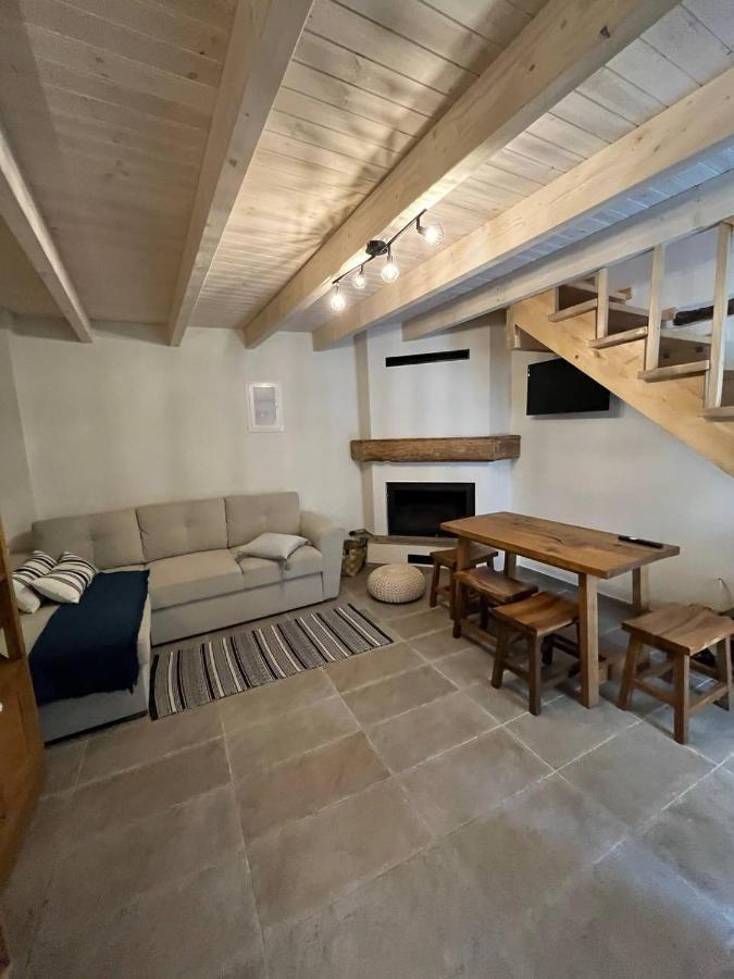 Valeria'S Apartments Sinarádes Zewnętrze zdjęcie